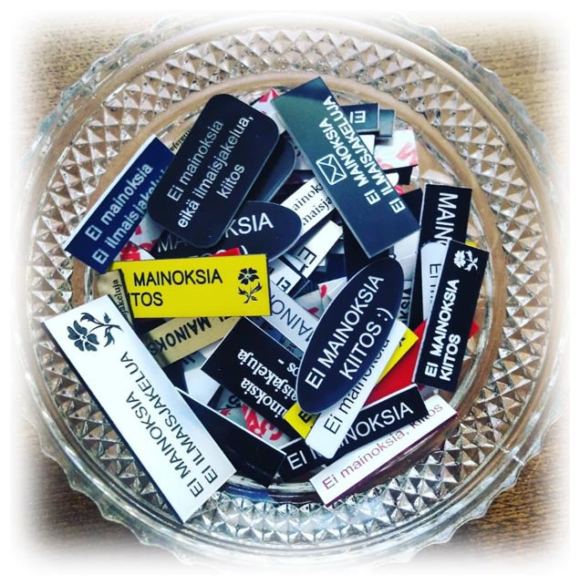 EI MAINOKSIA - KIITOS