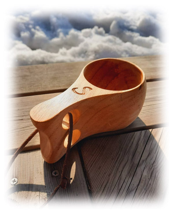 Kuksa kaiverrettuna