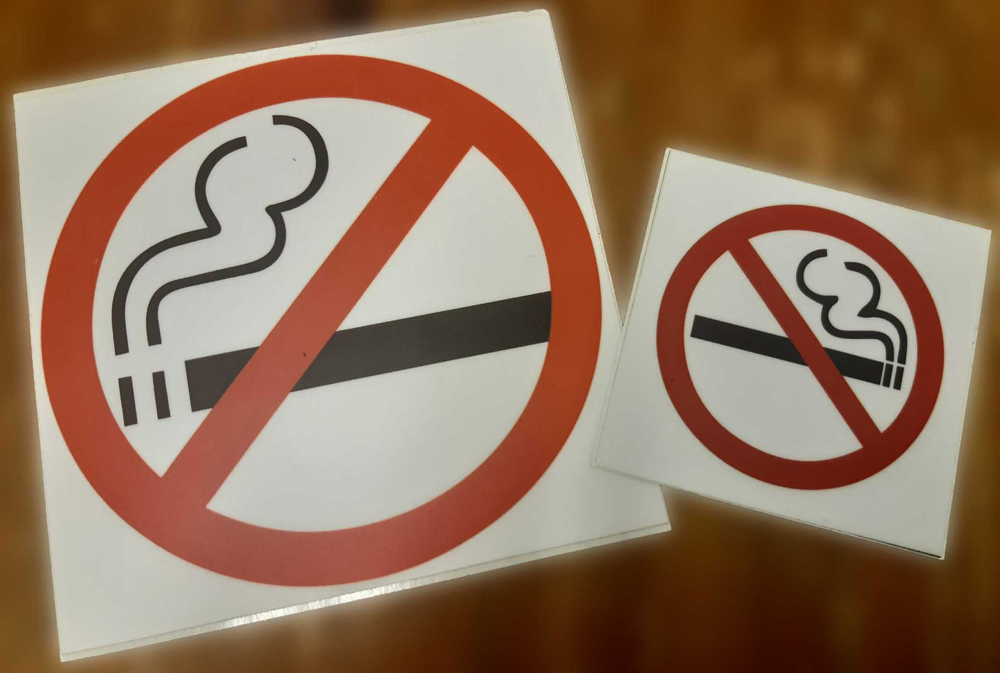 Ei tupakointia -tarra/No smoking sticker