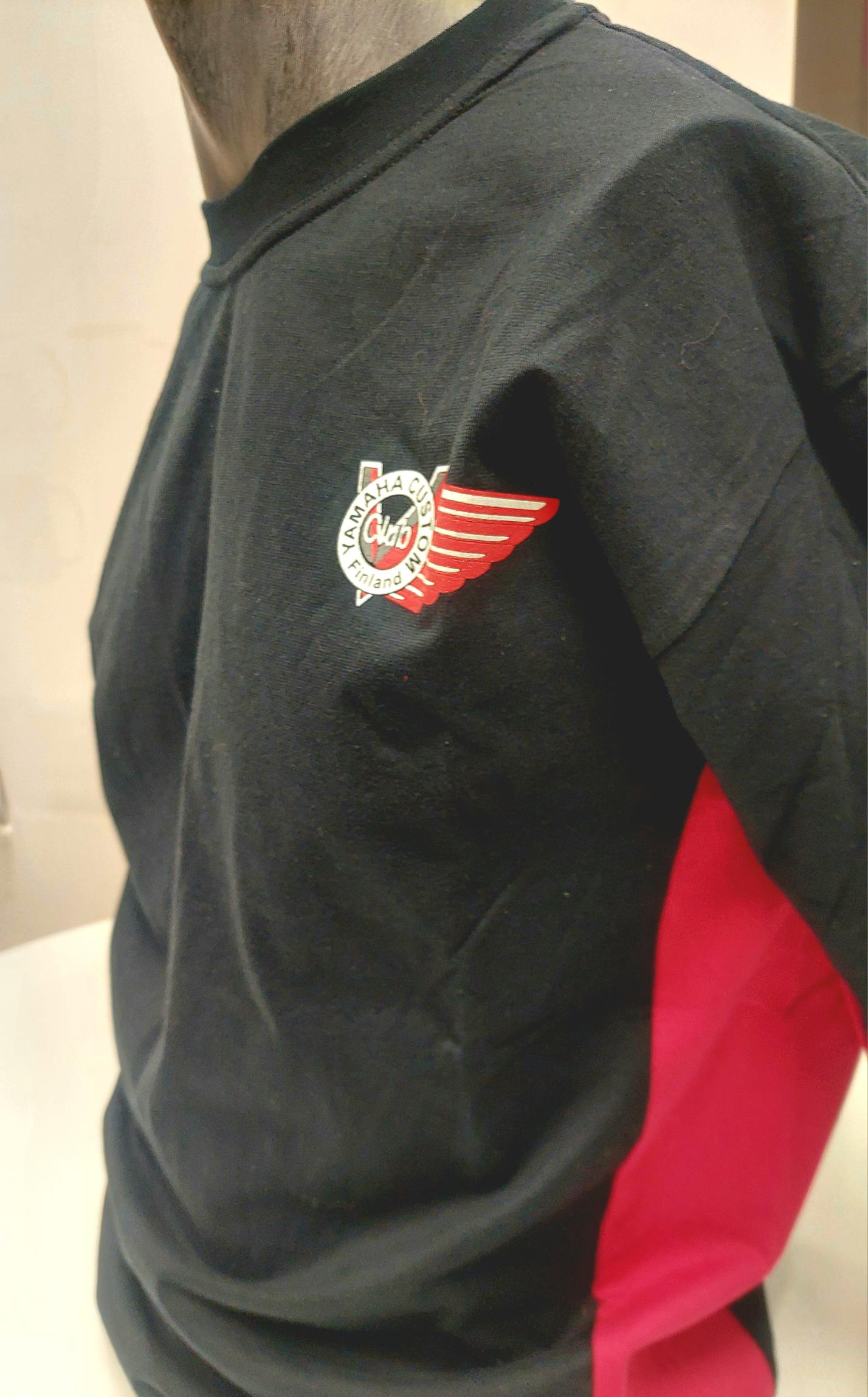 Miesten pitkähihainen t-paita YCCF