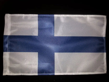 Liput ja banderollit YCCF